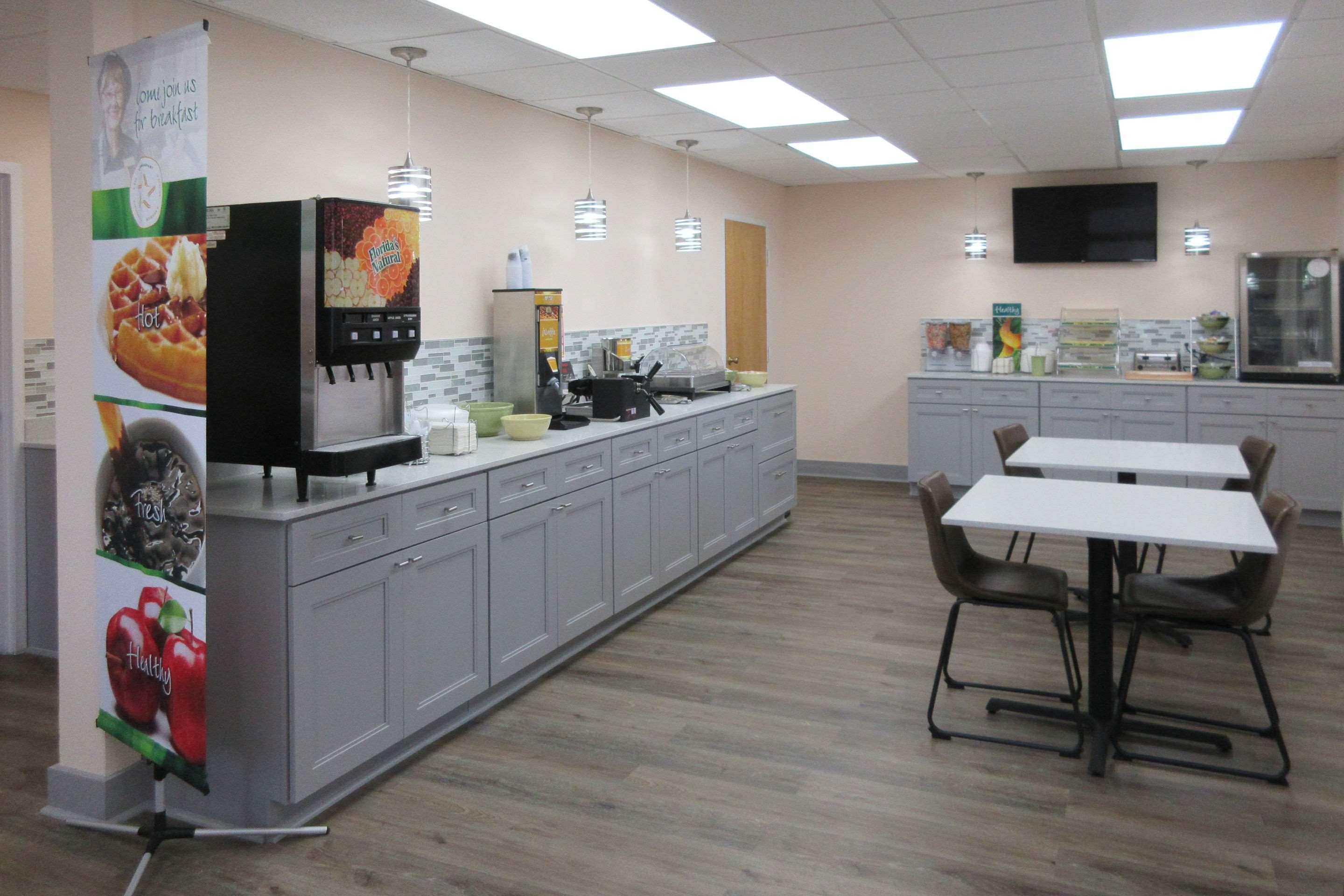 Quality Inn & Suites Lake City Extérieur photo