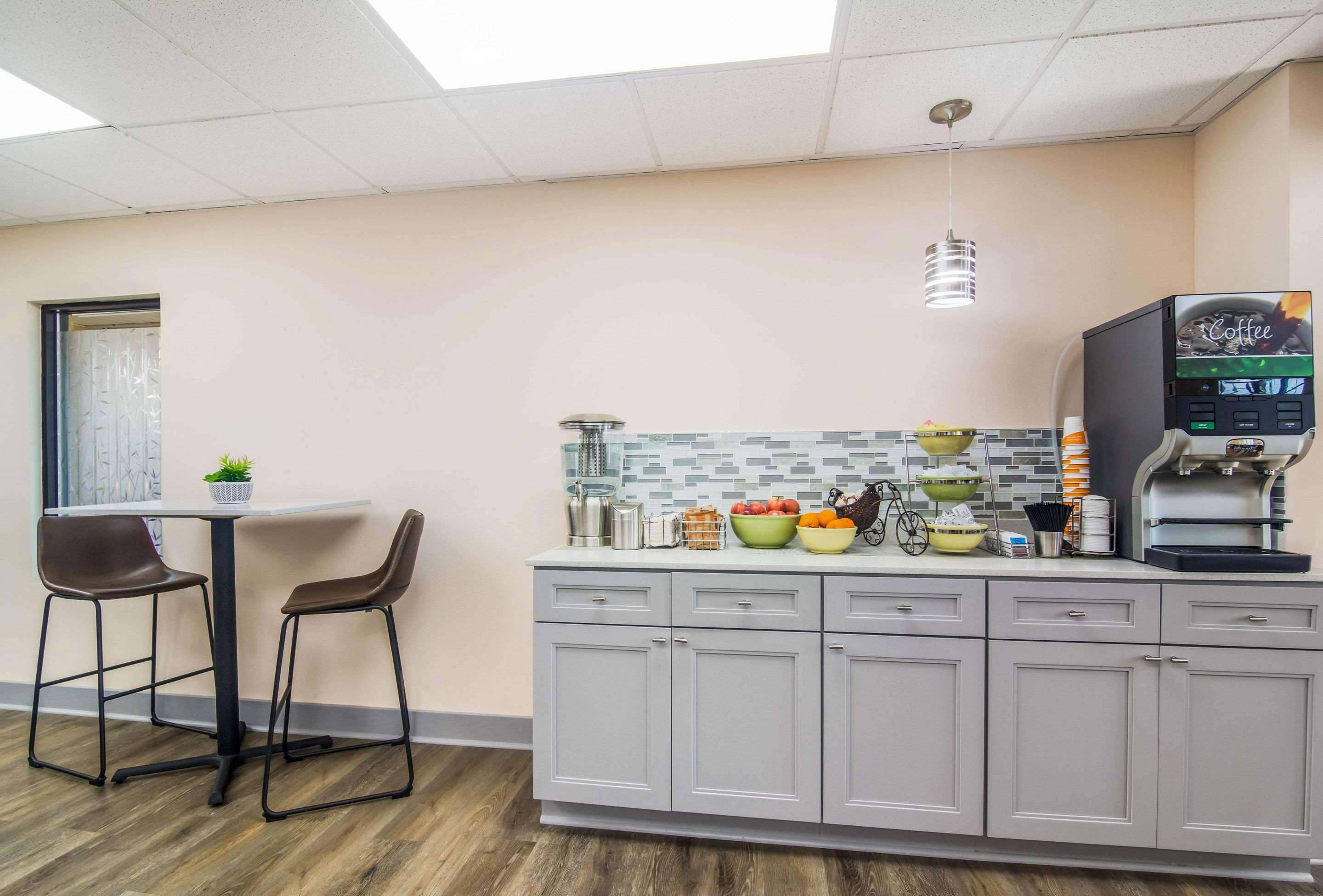 Quality Inn & Suites Lake City Extérieur photo