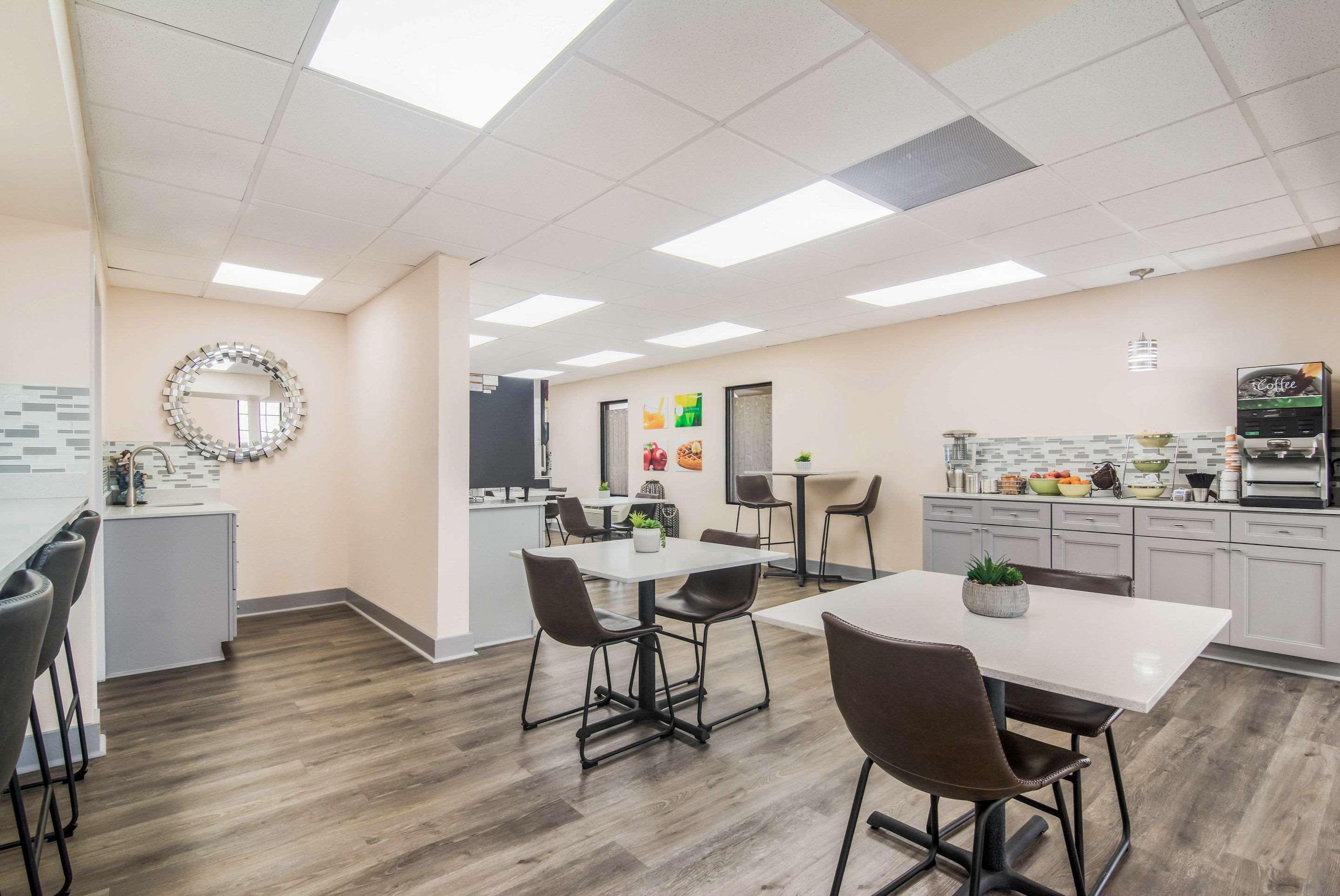 Quality Inn & Suites Lake City Extérieur photo